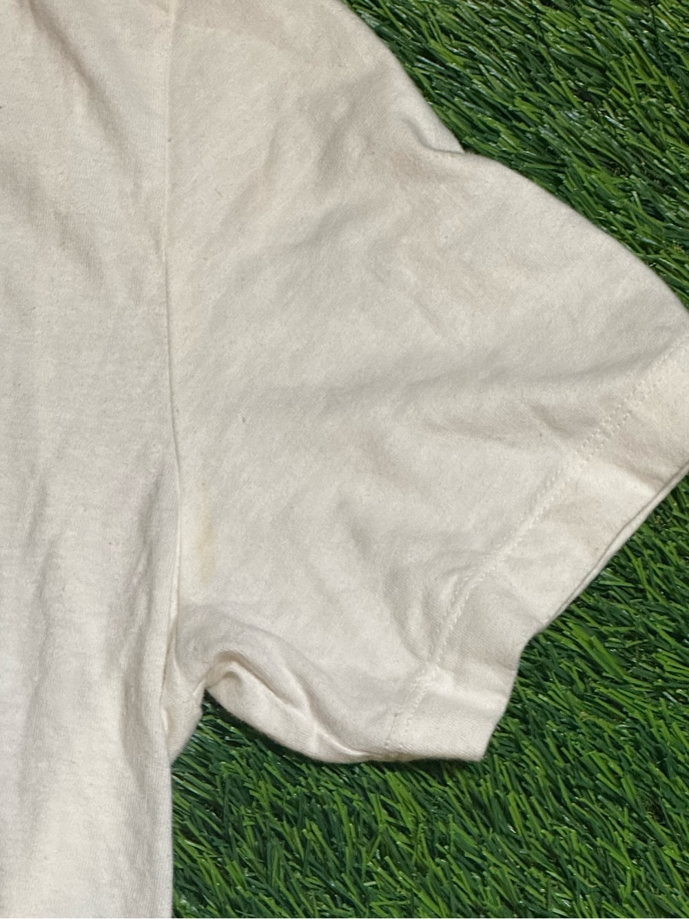 Nike Swoosh T-Shirt Men's Small White with Stains - Picture 6 of 6